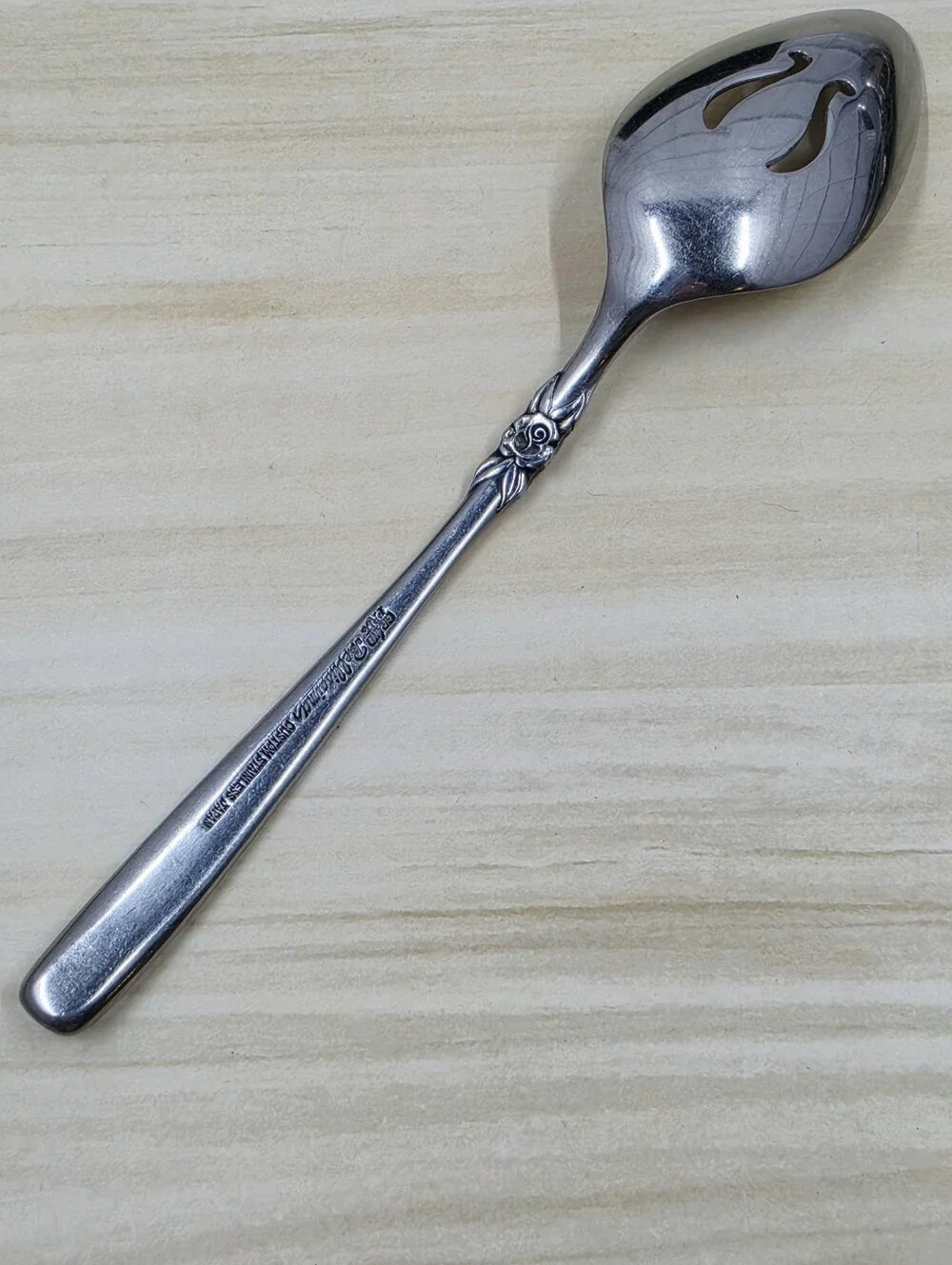 Ekco Bellisima Grand Prix Silverware 12 Pieces Spoons Single Flower Stainless